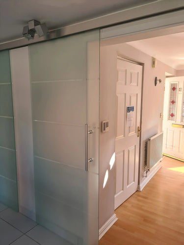 Horizon Frost - Single Sliding Glass Door - Frameless - CreoGlass®