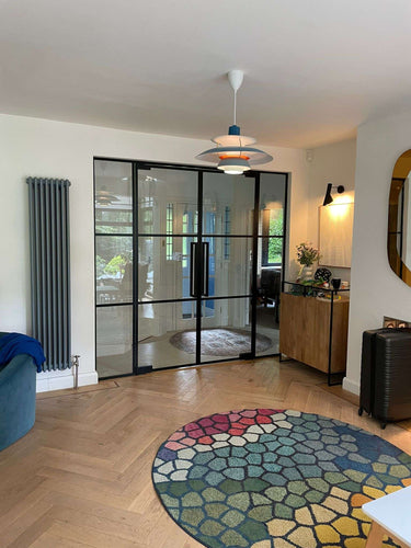 Linear View – Double Hinged Glass Door with 2 side panels, Latch and Frame – internal steel and glass door, photo 1