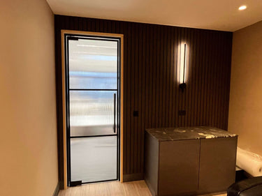 Axis Grid – Single Hinged Door with Knob and Frame – internal steel and glass door, photo 2