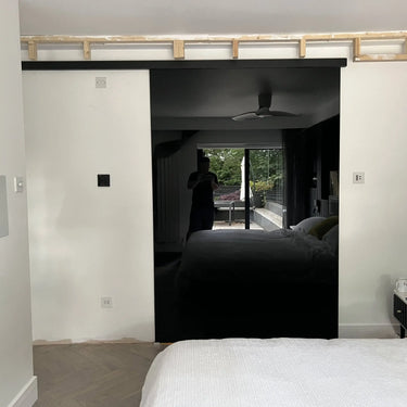 Midnight Black – Single Sliding Glass Door – Frameless - CreoGlass®