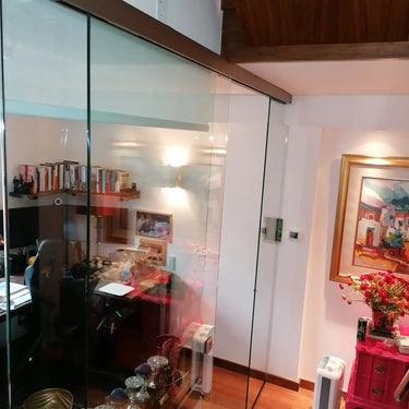Infinity Clear - Single Sliding Glass Door - Frameless - CreoGlass®