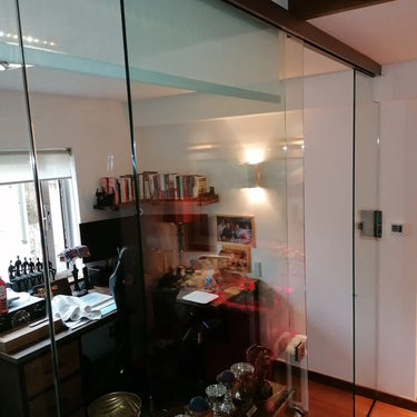 Infinity Clear - Single Sliding Glass Door - Frameless - CreoGlass®