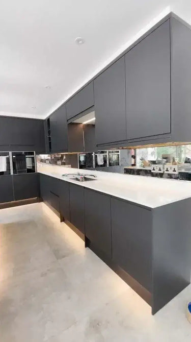 Antique Toughened Mirror - Silver - splashback - 8 - Bespoke - CreoGlass®