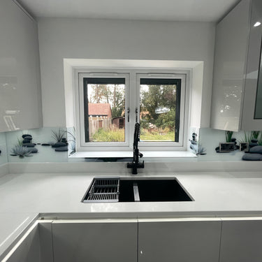 Zen Stones & Lotus – Printed Glass Splashback – Bespoke - CreoGlass®