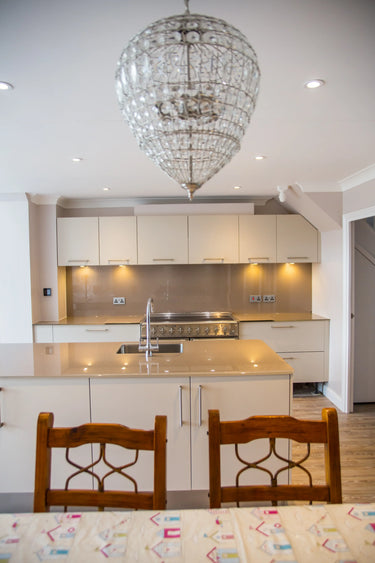 Antelope 10mm Glossy Glass Worktop - CreoGlass®