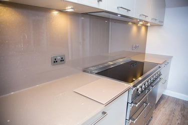 Antelope 10mm Glossy Glass Worktop - CreoGlass®