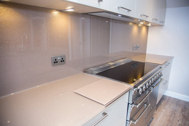 Antelope 10mm Glossy Glass Worktop - CreoGlass®
