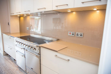 Antelope 10mm Glossy Glass Worktop - CreoGlass®