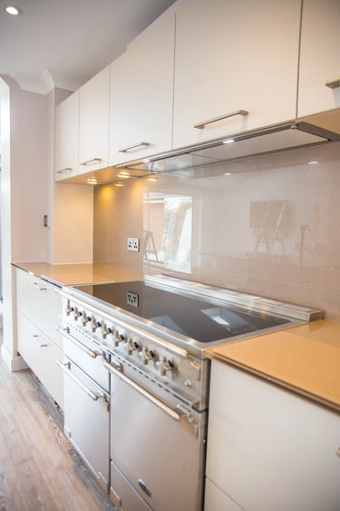 Antelope 10mm Glossy Glass Worktop - CreoGlass®