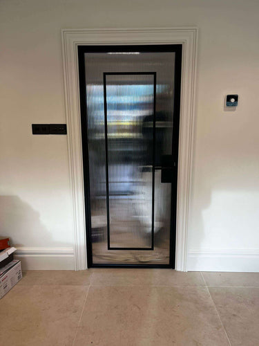 Radiant Frame – Single Hinged Door with Knob and Frame – internal steel and glass door, photo 1