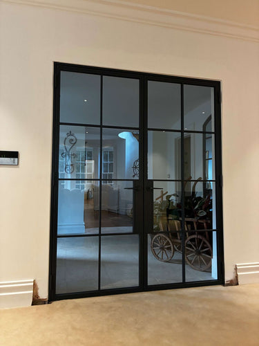 Linear Frame – Double Hinged Glass Door with 2 Side Panels, Latch and Frame – internal steel and glass door, photo 1