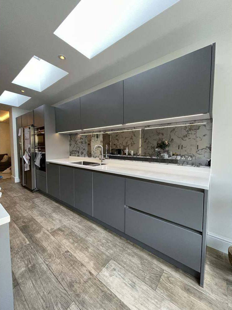 Antique Toughened Mirror - Silver - splashback - 8 - Bespoke