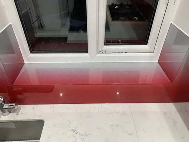 Red to White- Gradient - Splashback - Bespoke - CreoGlass®