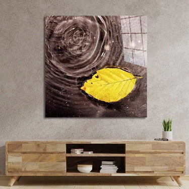 Fallen Autumn Leaf on Water Glass Wall Art - DIY - CreoGlass®