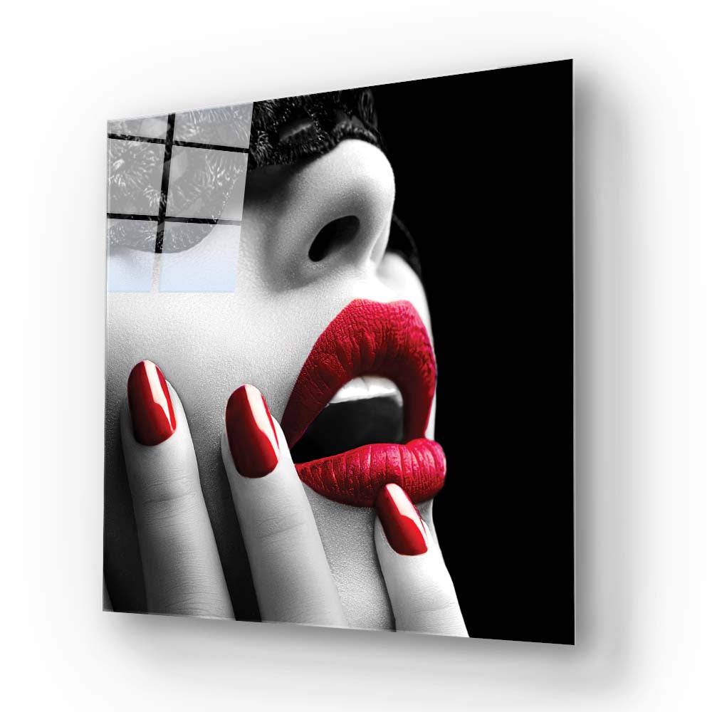 Red Lip and Nails Glass Wall Art - DIY - CreoGlass®