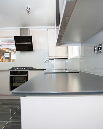 White Glass Splashbacks - CreoGlass®