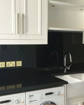 Black Glass Splashbacks - CreoGlass®