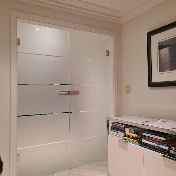 Double Hinged - Frameless