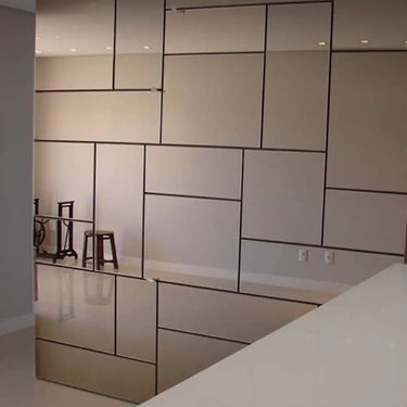 1000x1000_Banner-tile_random_cut_bronze_mirror_feature_wall - CreoGlass®