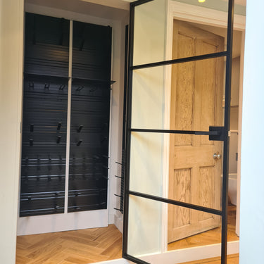 Linear View - Single Hinged Door with Latch and Frameless