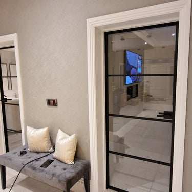 Crescent View – Single Hinged Door with Latch and Frame – PMF