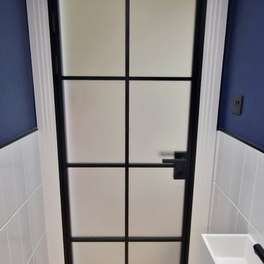 Frost Essence – Single Hinged Door with Latch and Frame – PMF