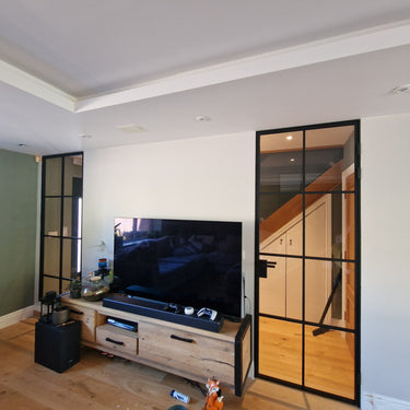 Skyline Frame – Single Hinged Door with Latch and Frame – PMF