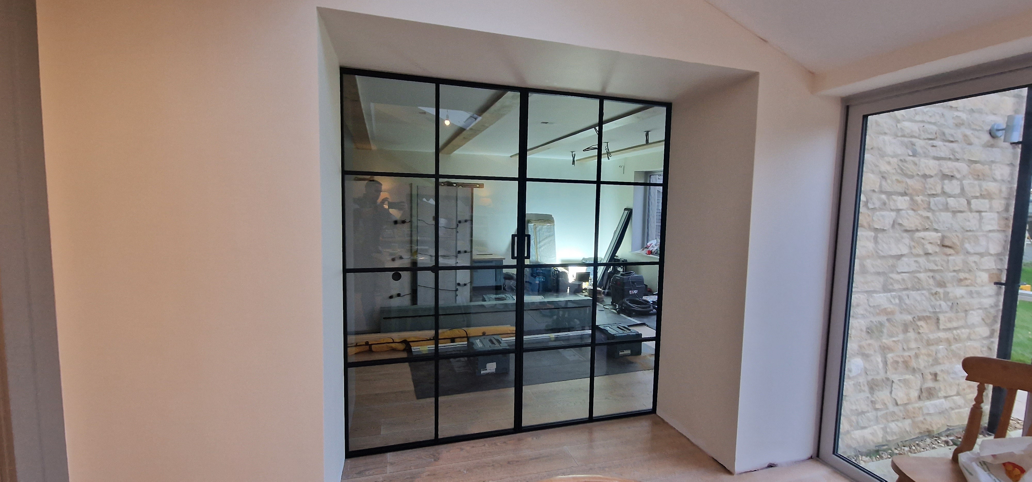 Triangular Metro Frame Metro Frame – Double Sliding Glass Doors – PMF – CreoGlass®