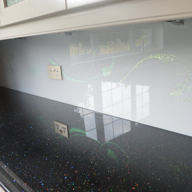 100% Luxury Jet Black 10mm Glass Worktop - CreoGlass®