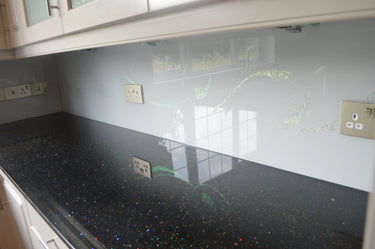 100% Luxury Jet Black 10mm Glass Worktop - CreoGlass®