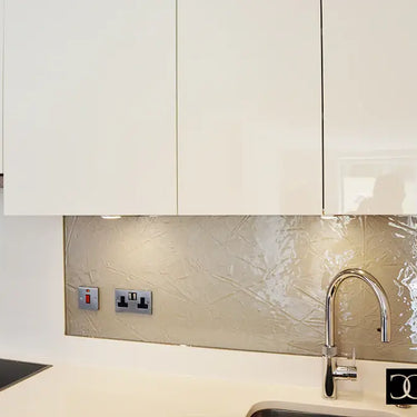 Cloud Grey - Kiln Splashback - Bespoke - CreoGlass®