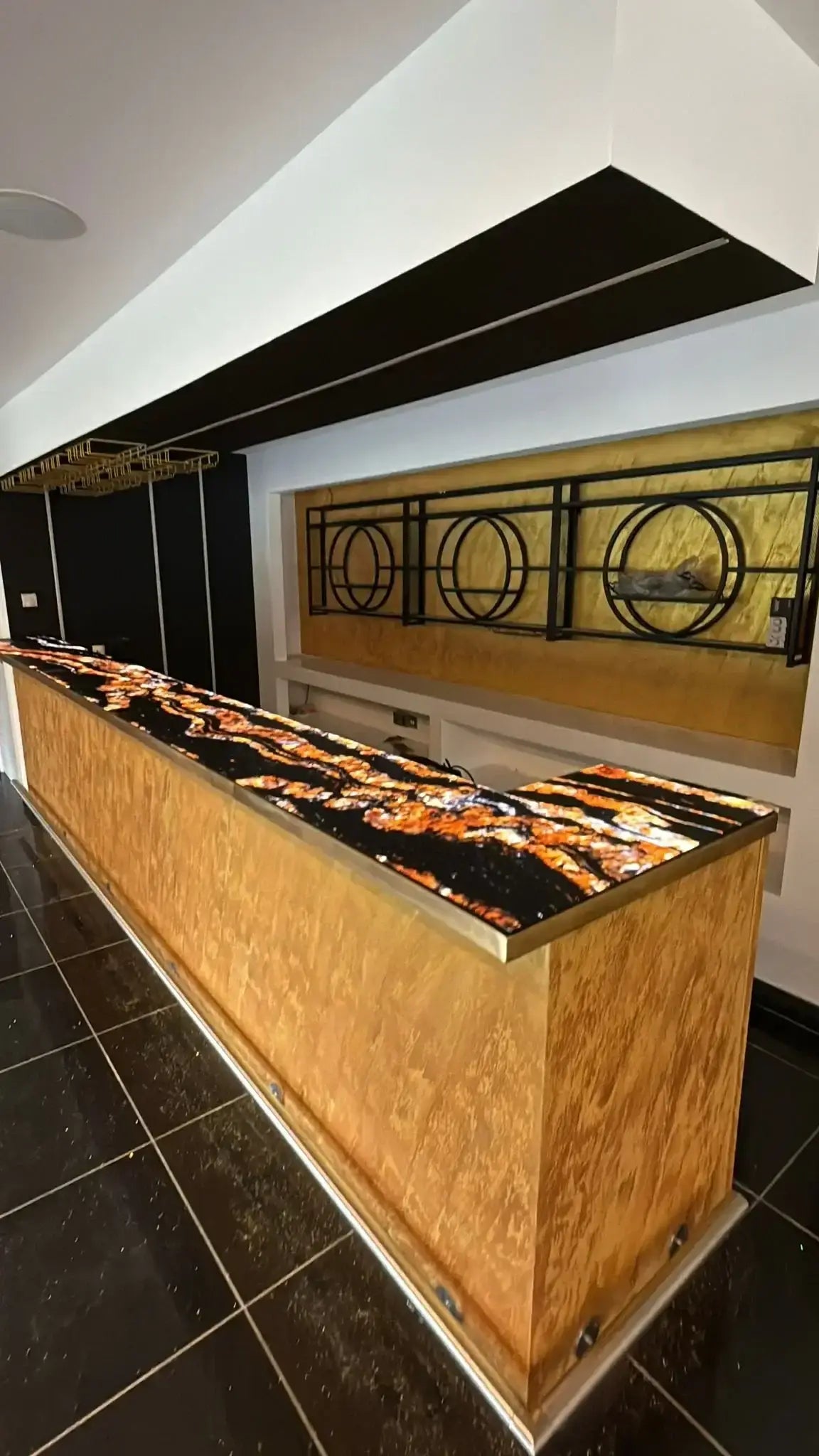 Volcanic Onyx Glass Bar top