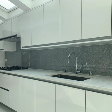 100% Fine Sparkle – Platinum Silver Splashback - Bespoke