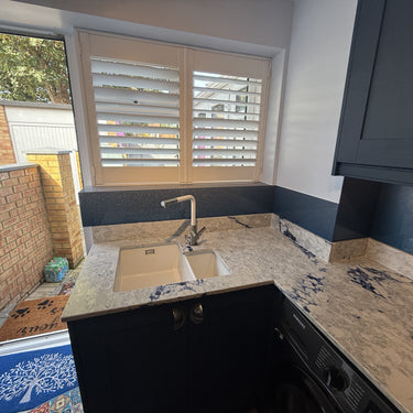 100% Fine Sparkle – Midnight Blue Splashback - Bespoke