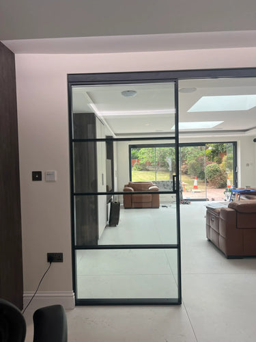 Urban Grid – Double Sliding Glass Doors with Two Side Panels – PMF - CreoGlass®