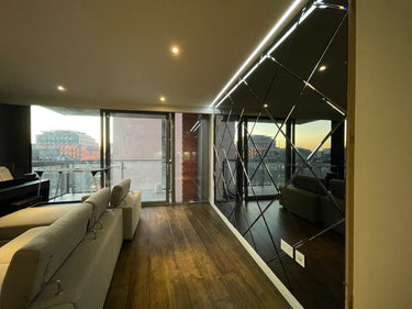 Diamond Cut - Wall Mirror - CreoGlass®