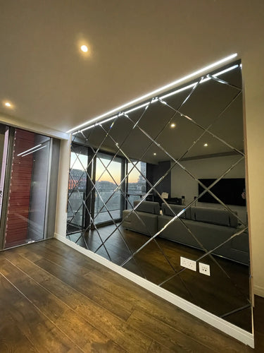Diamond Cut - Wall Mirror - CreoGlass®