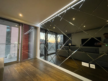 Diamond Cut - Wall Mirror - CreoGlass®