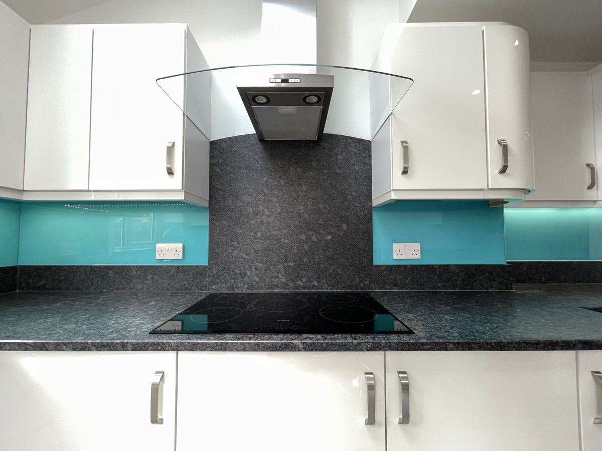 Aqua Blue - Colour Glass Splashback – Bespoke - CreoGlass®