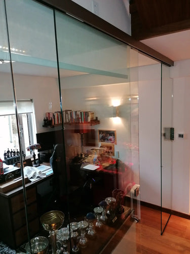 Infinity Clear - Single Sliding Glass Door - Frameless - CreoGlass®