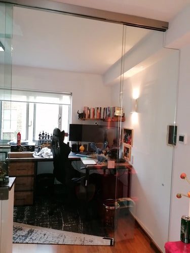Infinity Clear - Single Sliding Glass Door - Frameless - CreoGlass®