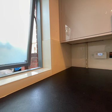 Ivory Cream Colour Glass Splashback – Bespoke - CreoGlass®