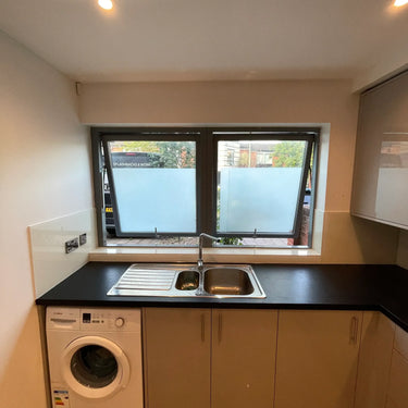 Ivory Cream Colour Glass Splashback – Bespoke - CreoGlass®