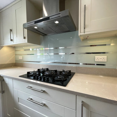 White - Mirror Striped Splashback - Bespoke - CreoGlass®