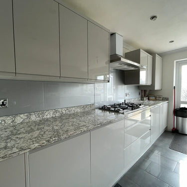 Smoke Grey - Metallic Splashback - Bespoke - CreoGlass®