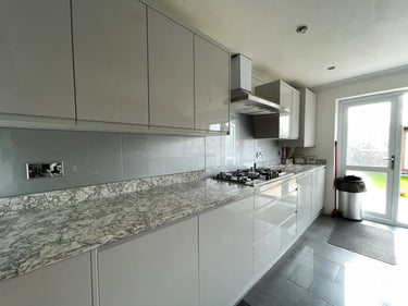 Smoke Grey - Metallic Splashback - Bespoke - CreoGlass®