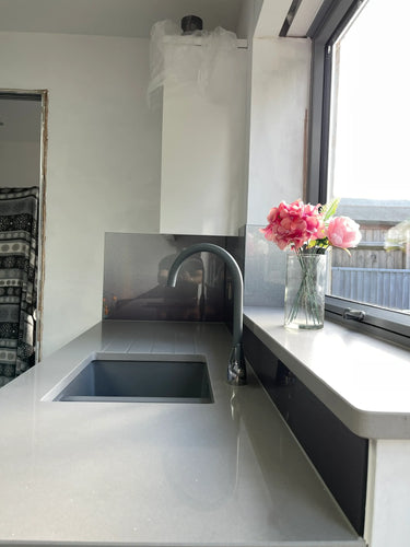 Black to Grey - Gradient Splashback - Bespoke - CreoGlass®