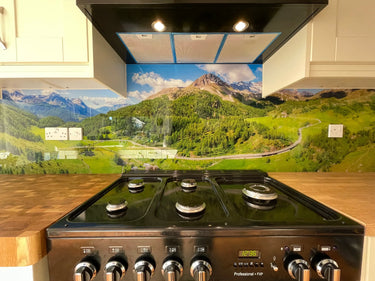 Mountain View – Printed Glass Splashback – Bespoke - CreoGlass®
