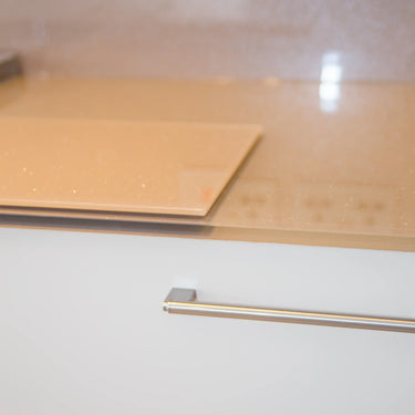 Antelope 10mm Glossy Glass Worktop - CreoGlass®