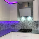 Silver Petal Stencil Glass Splashback – Bespoke - CreoGlass®